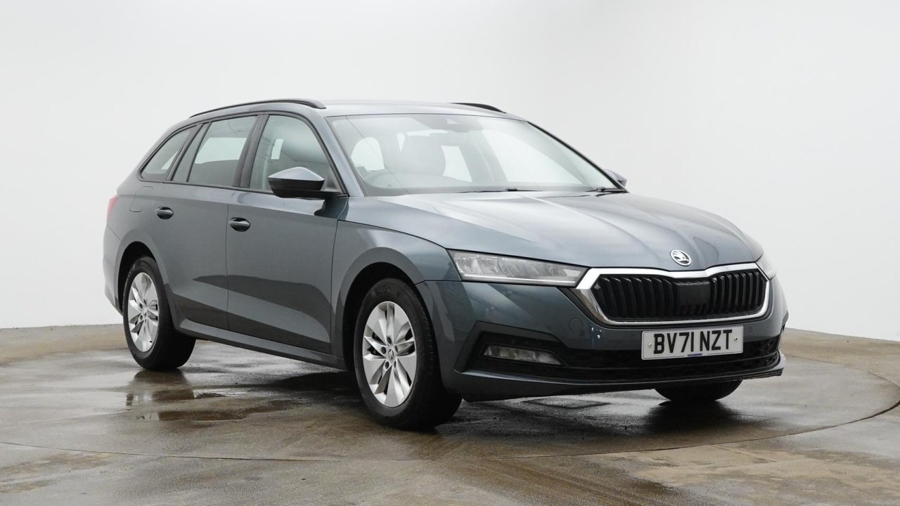 Main listing image - Skoda Octavia Estate