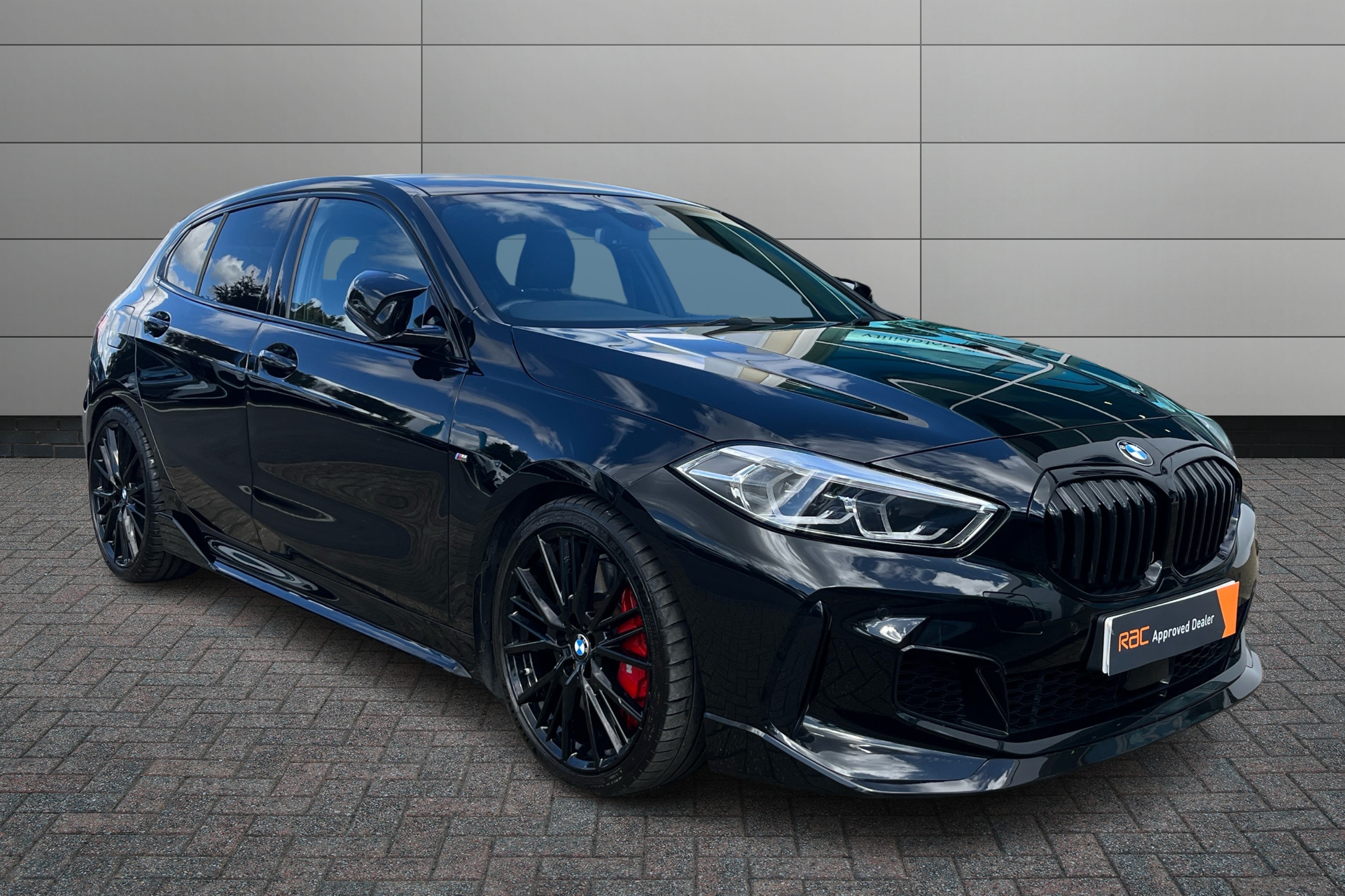 Main listing image - BMW 1 Series