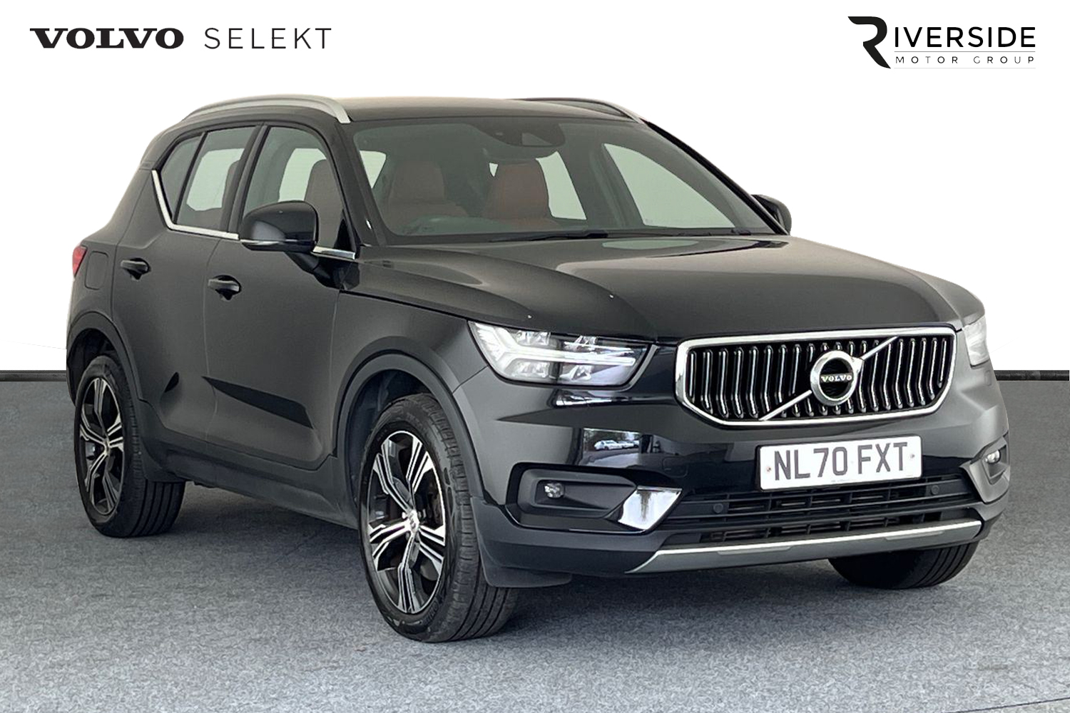 Main listing image - Volvo XC40 Recharge