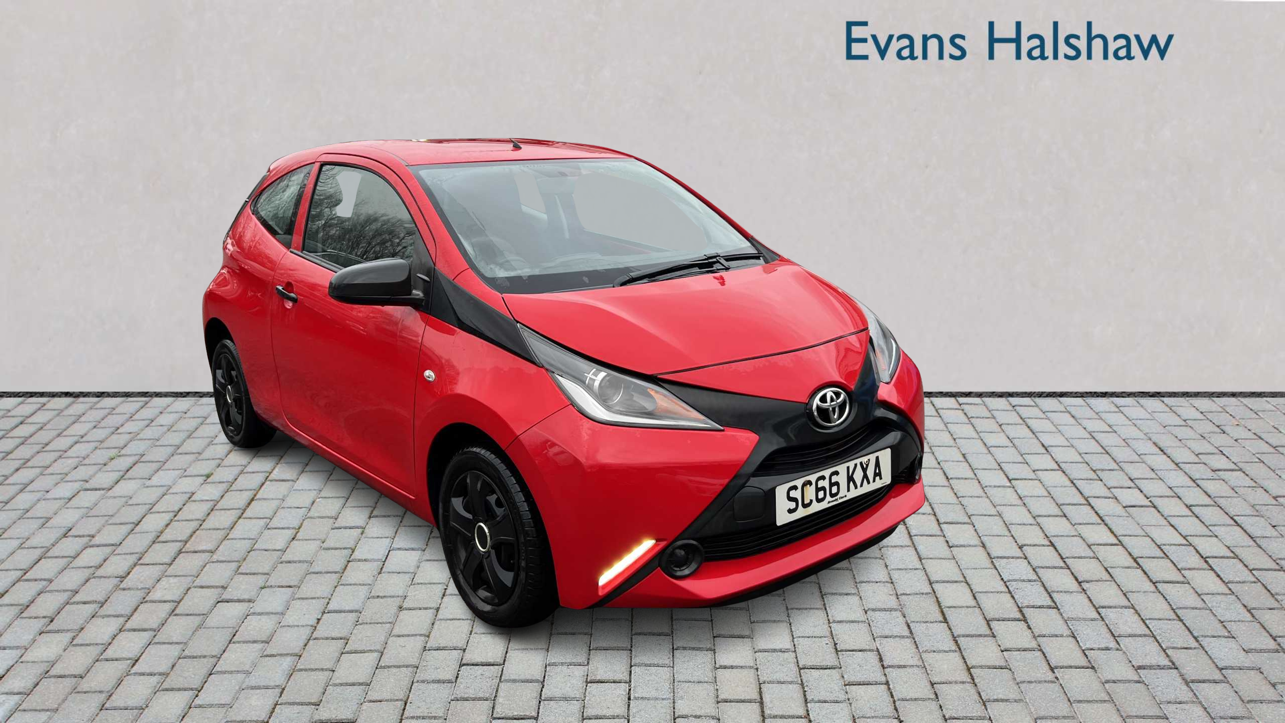 Main listing image - Toyota Aygo