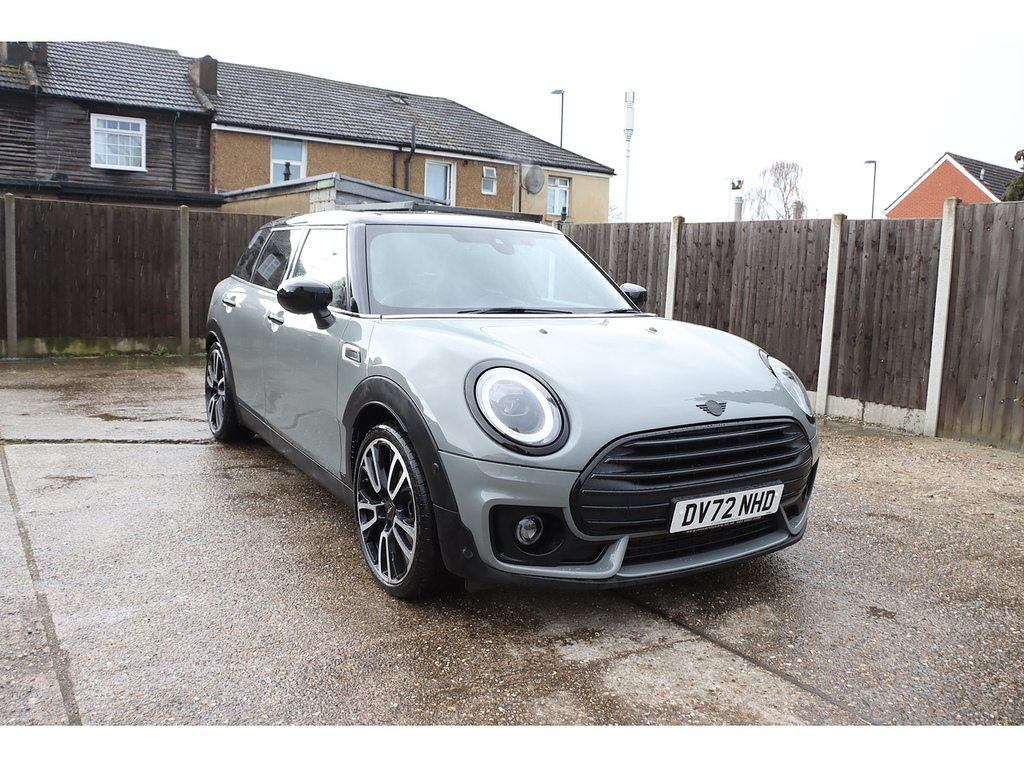 Main listing image - MINI Clubman