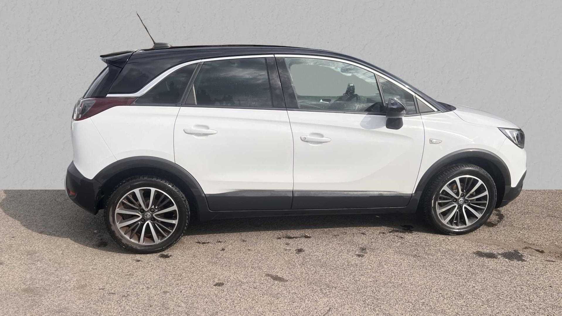 Main listing image - Vauxhall Crossland X