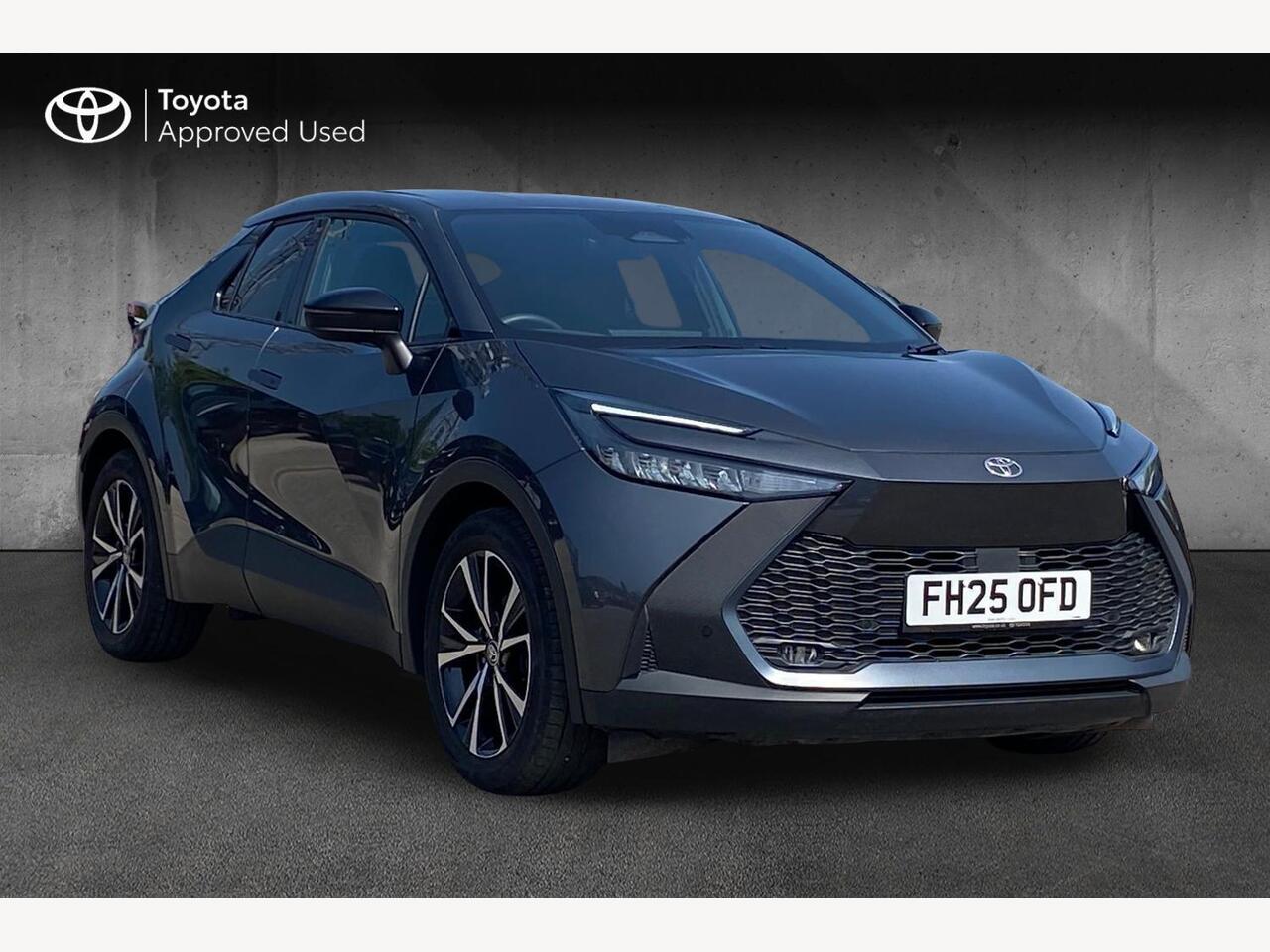 Main listing image - Toyota C-HR