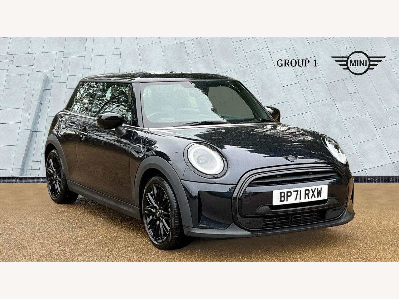 Main listing image - MINI Hatchback