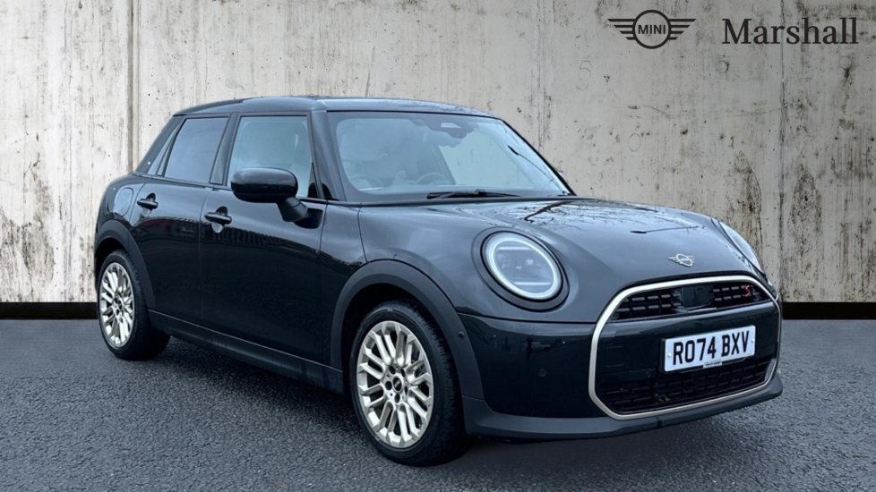 Main listing image - MINI Hatchback 5dr