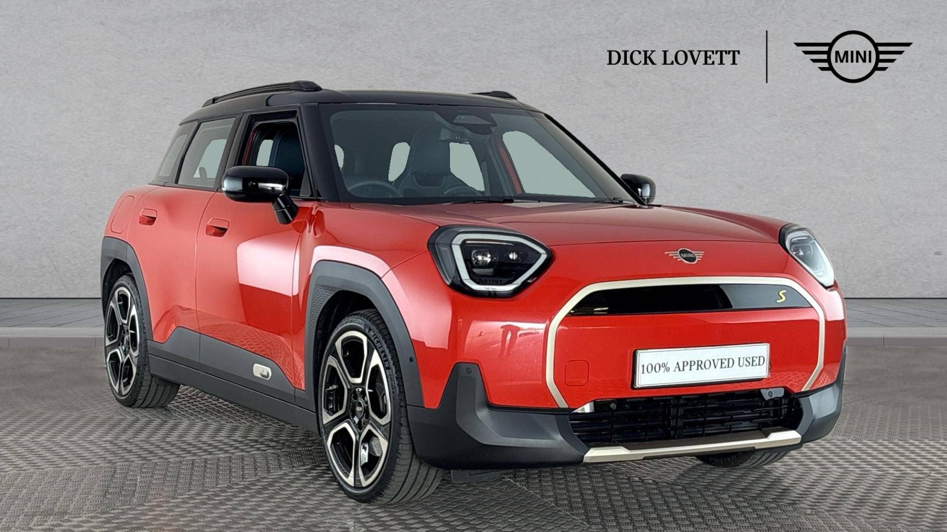 Main listing image - MINI Electric