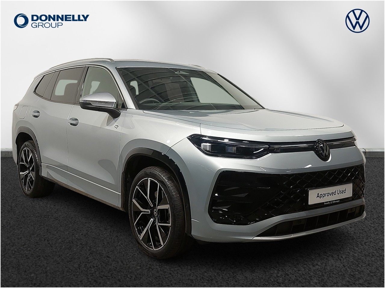 Main listing image - Volkswagen Tayron