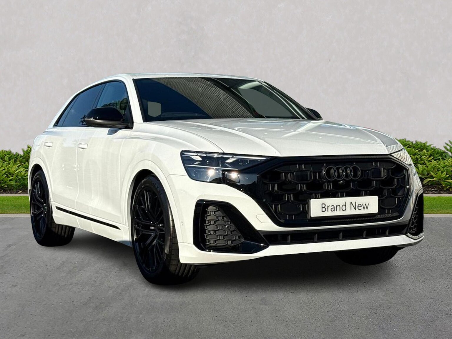 Main listing image - Audi Q8
