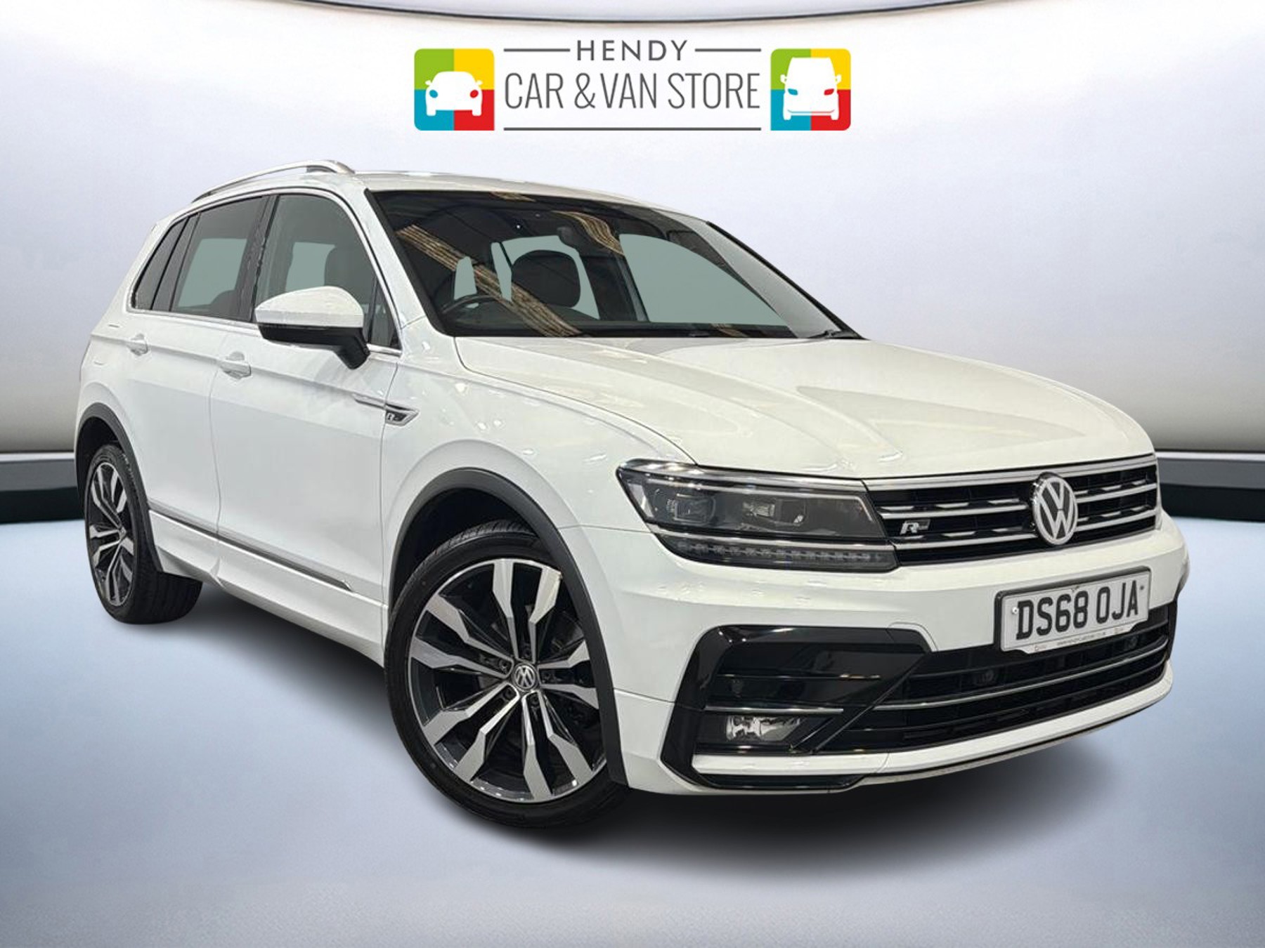 Main listing image - Volkswagen Tiguan