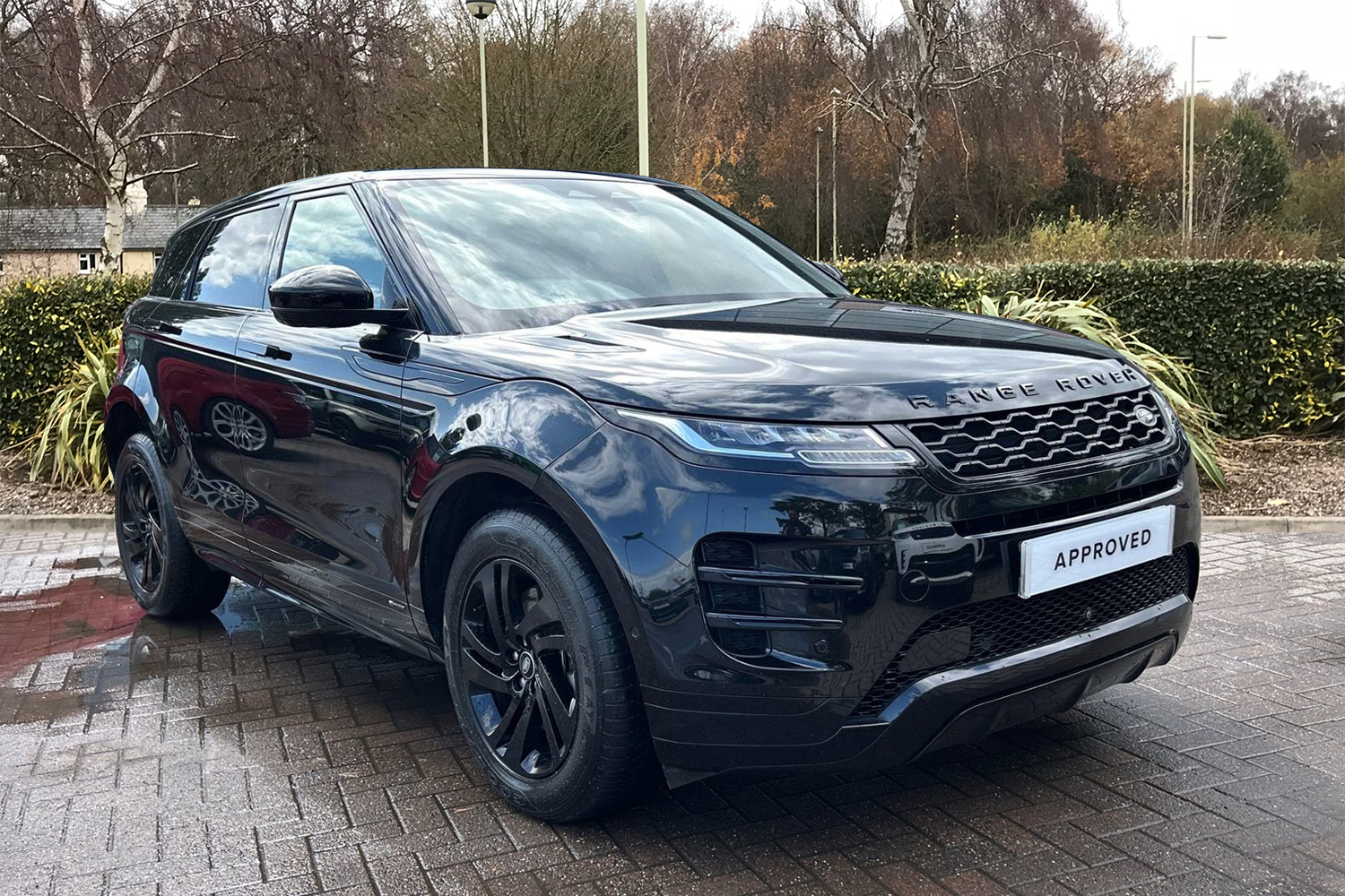Main listing image - Land Rover Range Rover Evoque