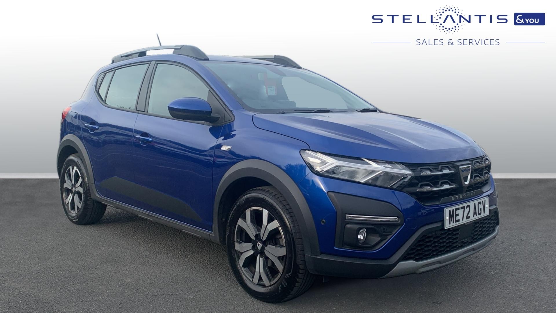 Main listing image - Dacia Sandero Stepway