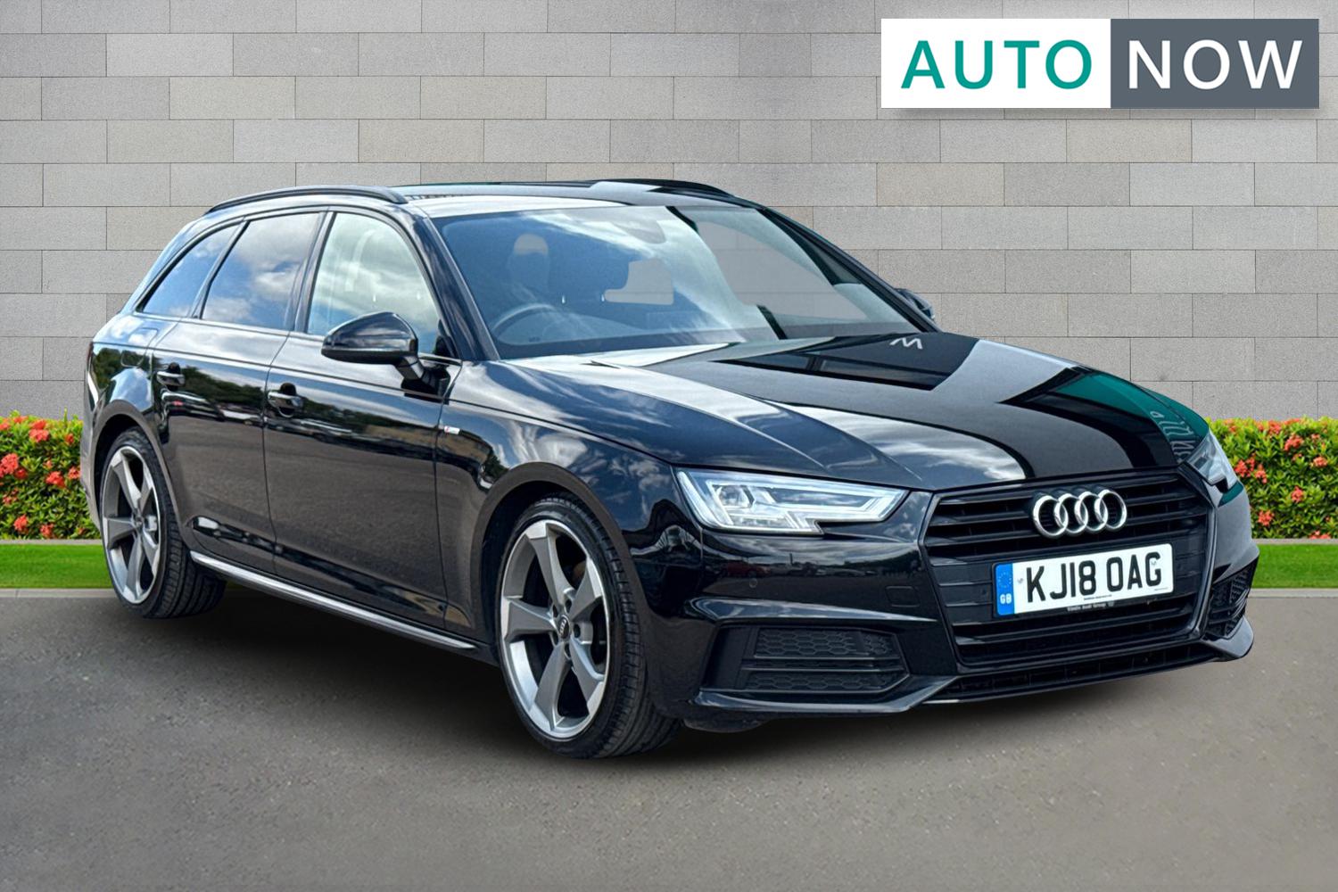Main listing image - Audi A4 Avant