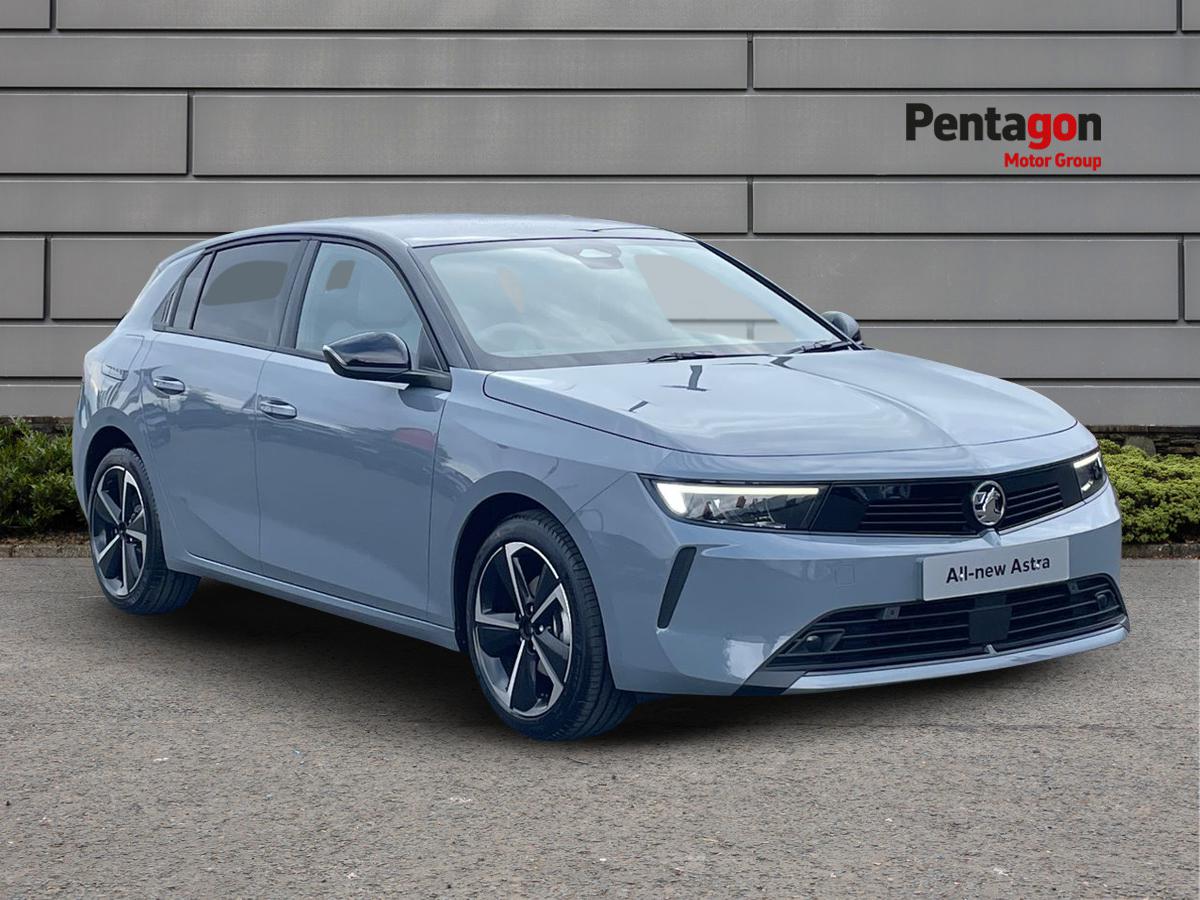 Main listing image - Vauxhall Astra