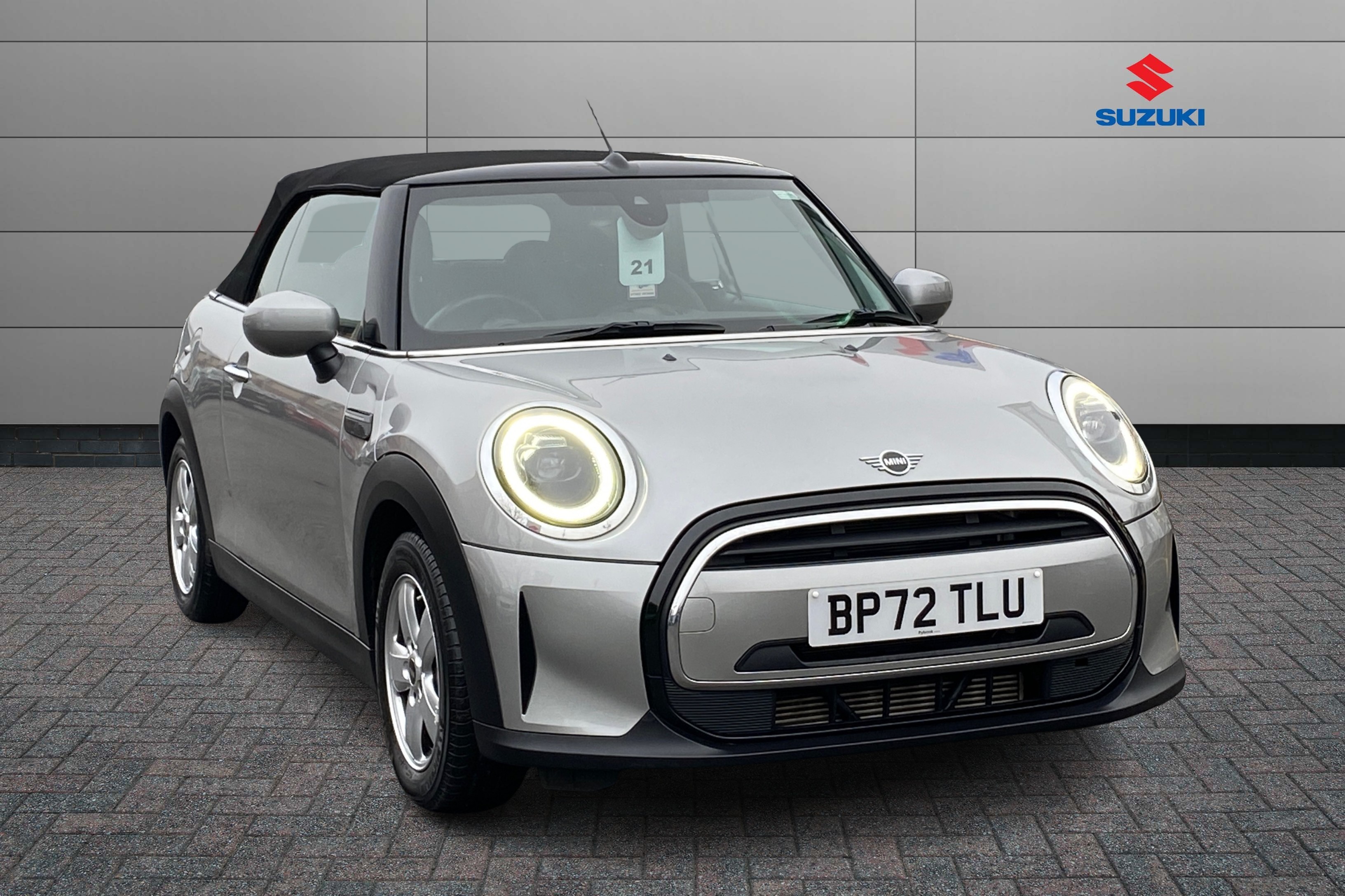 Main listing image - MINI Convertible