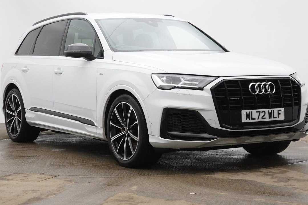 Main listing image - Audi Q7