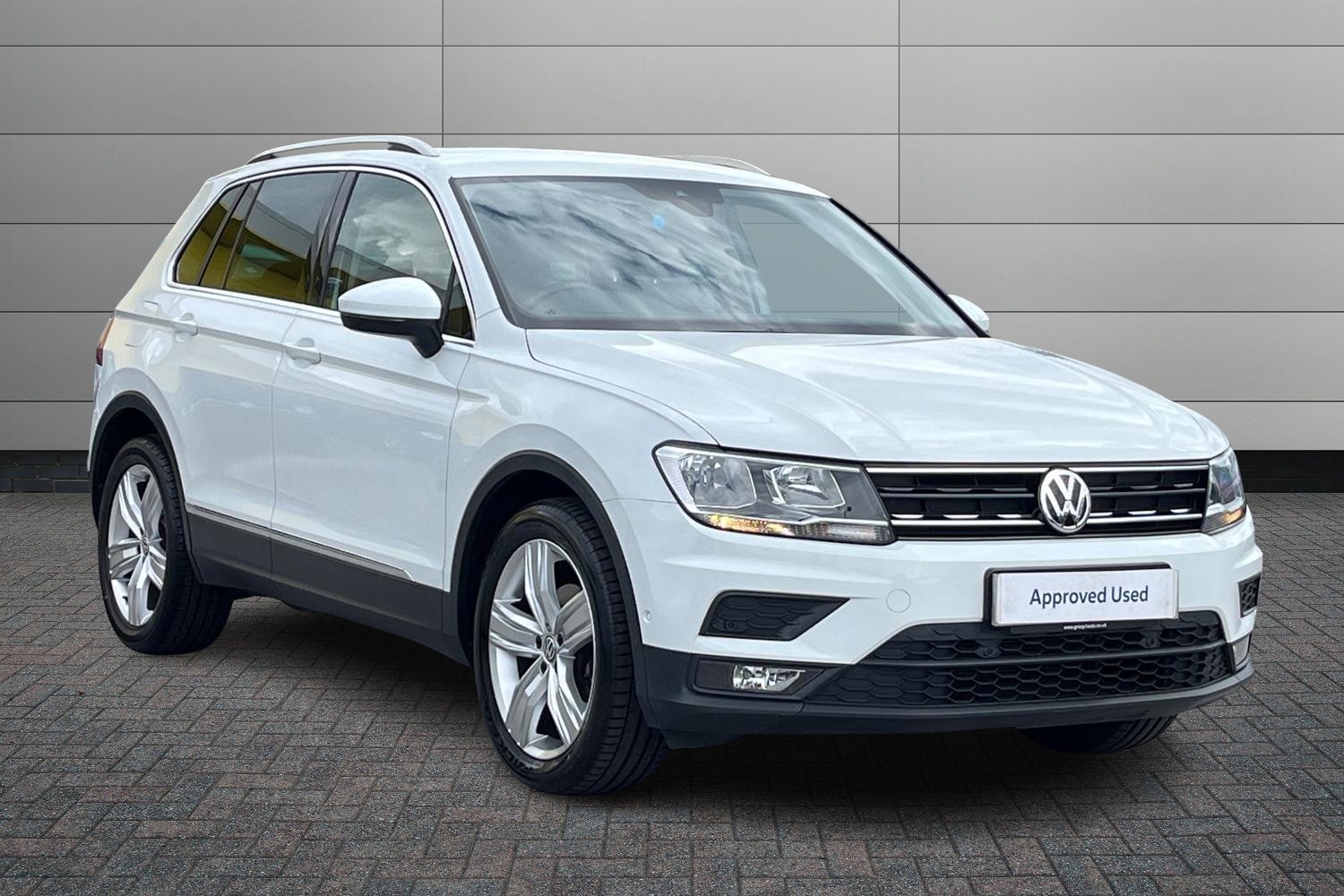 Main listing image - Volkswagen Tiguan