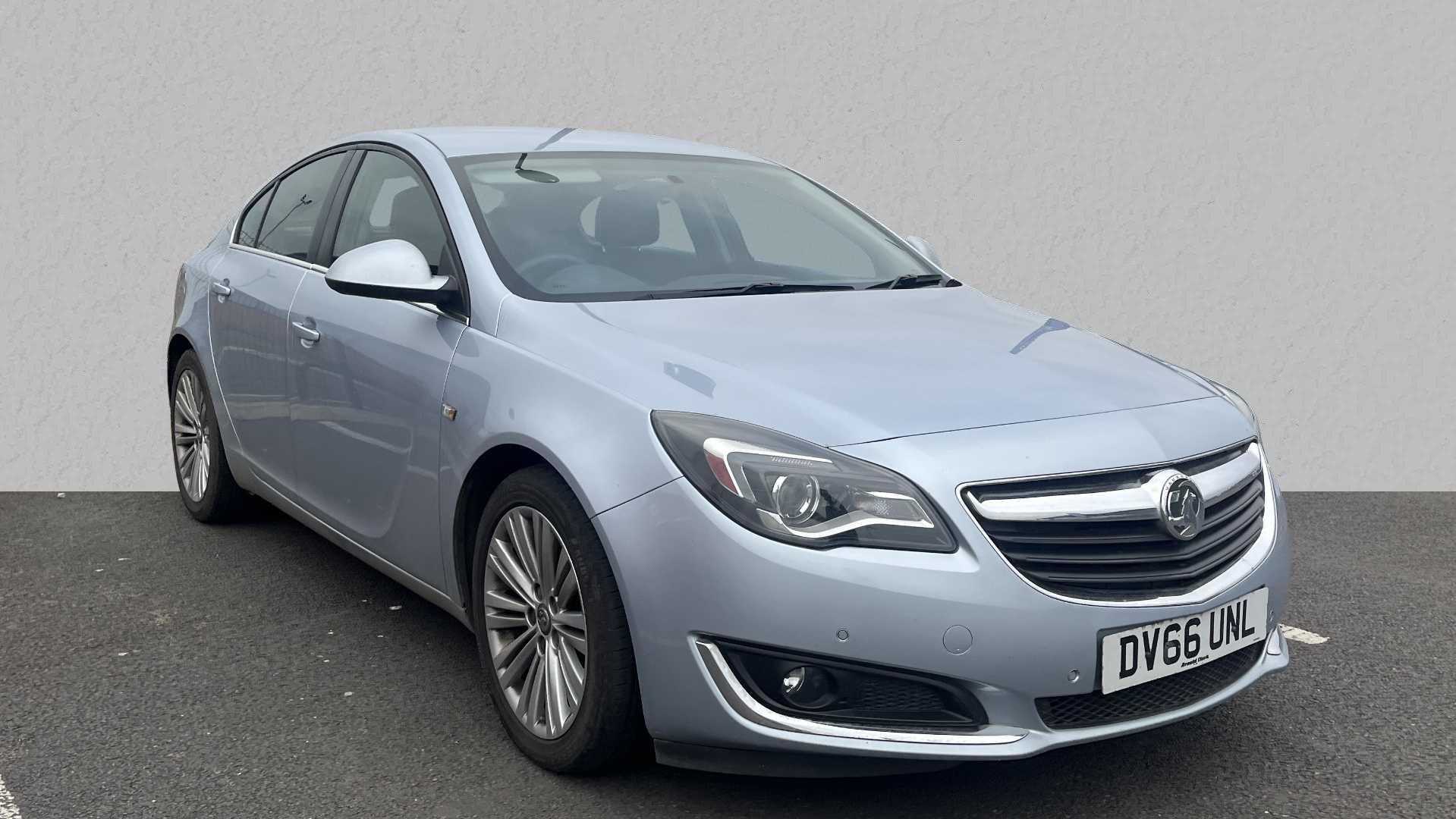 Main listing image - Vauxhall Insignia