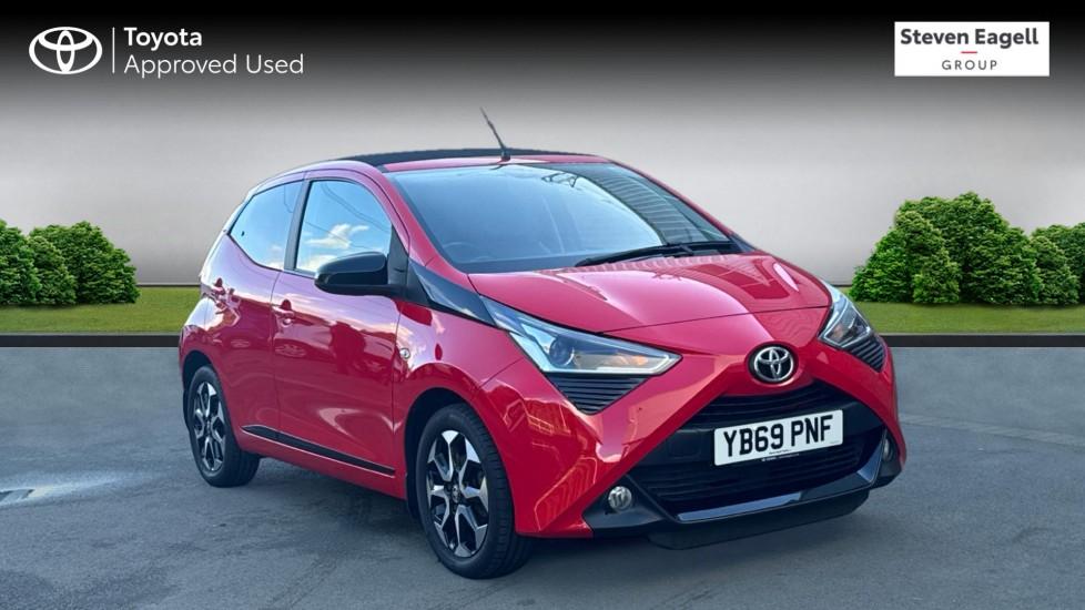 Main listing image - Toyota Aygo