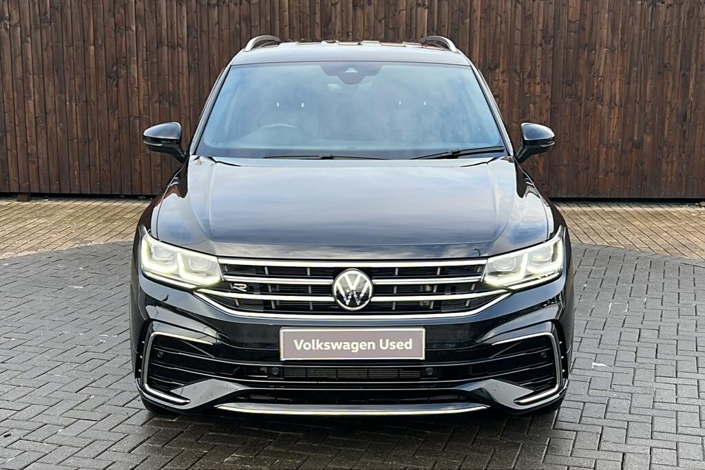 Main listing image - Volkswagen Tiguan Allspace