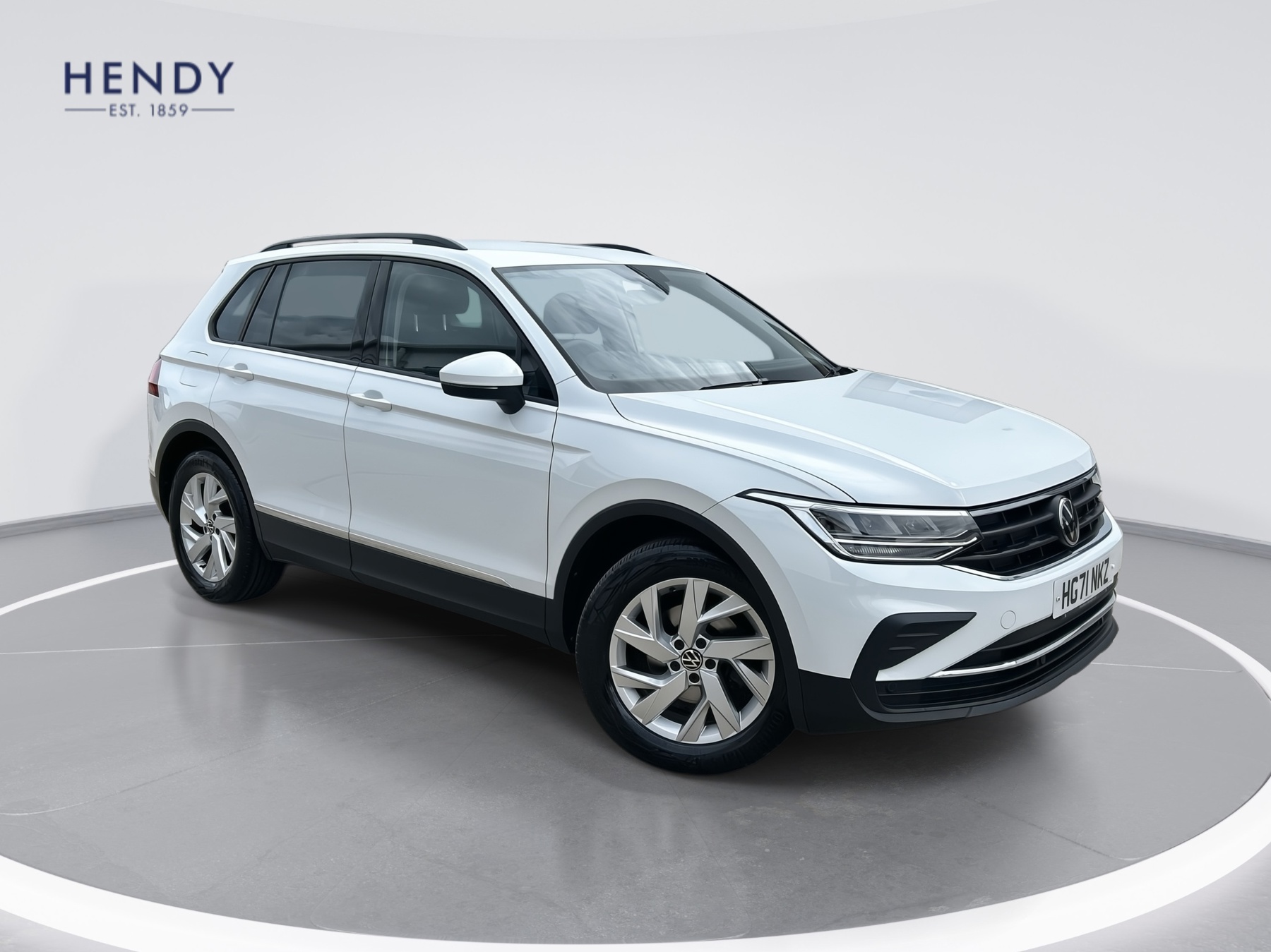 Main listing image - Volkswagen Tiguan
