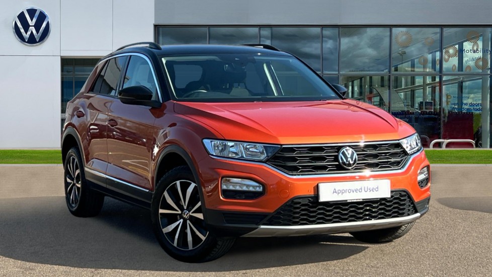 Main listing image - Volkswagen T-Roc