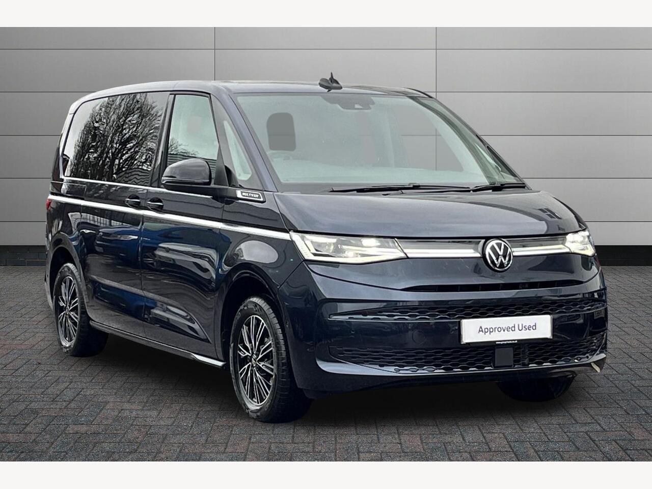 Main listing image - Volkswagen Multivan