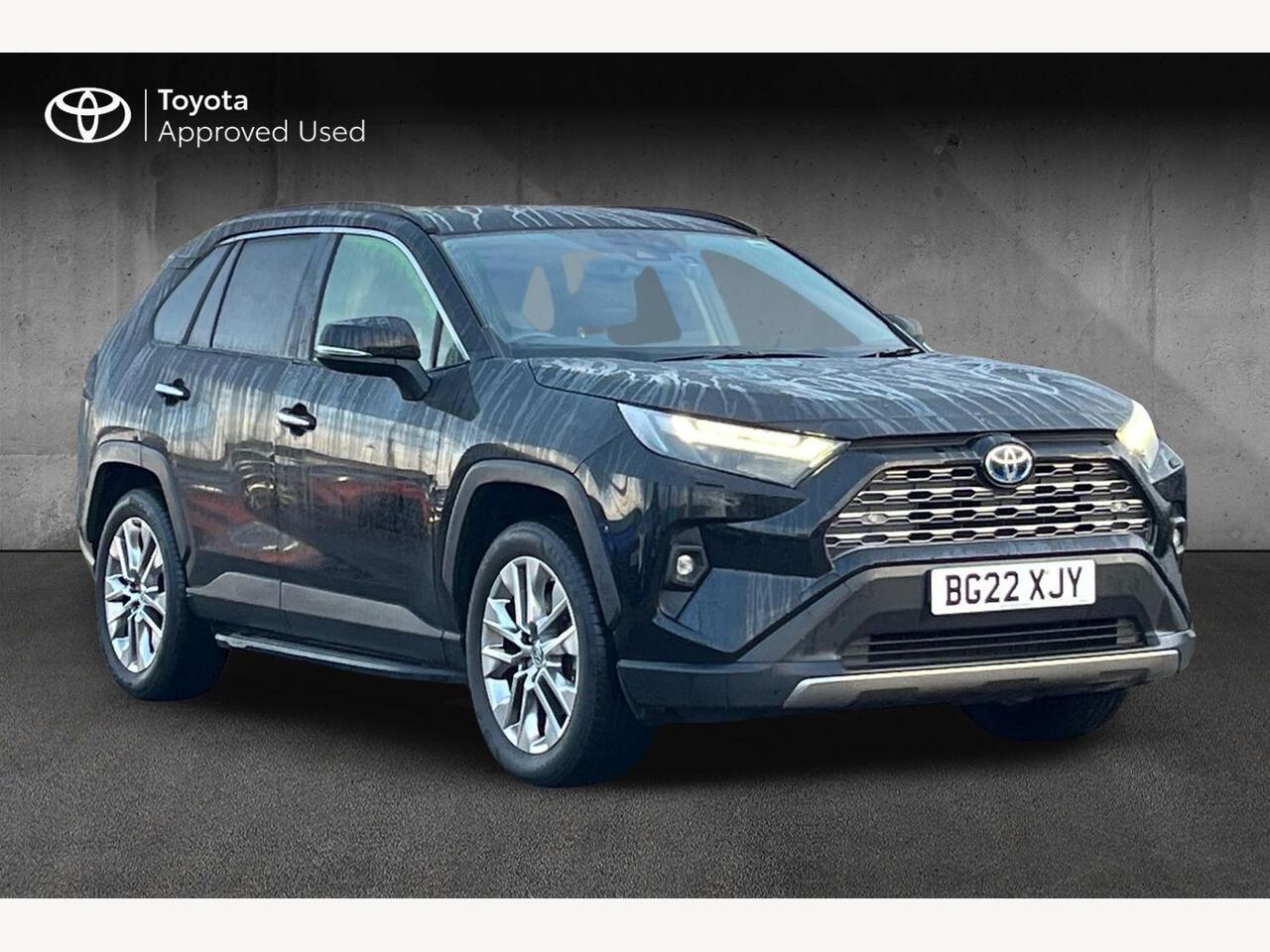 Main listing image - Toyota RAV4