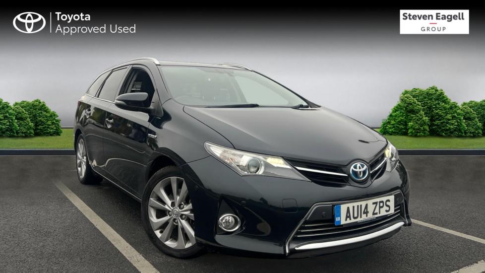 Main listing image - Toyota Auris Touring Sport