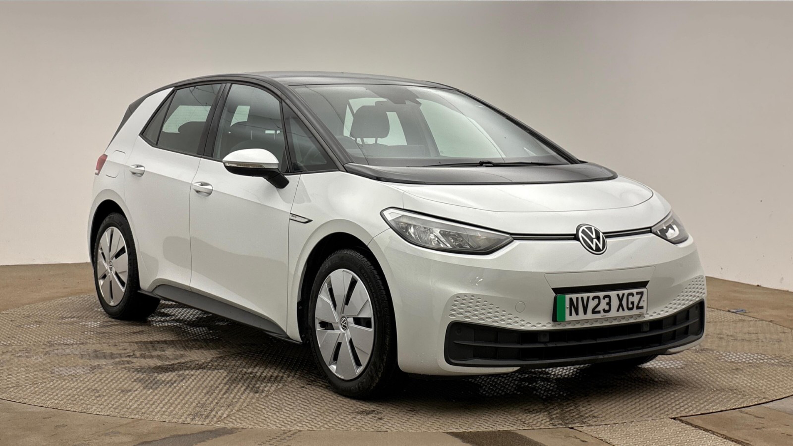 Main listing image - Volkswagen ID.3