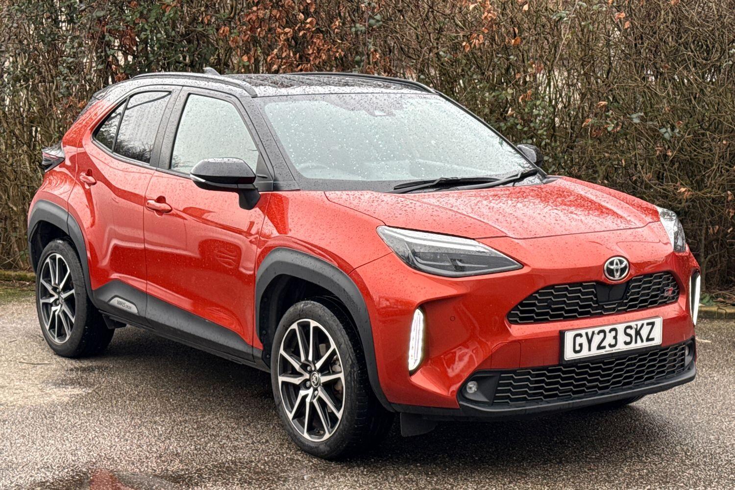 Main listing image - Toyota Yaris Cross
