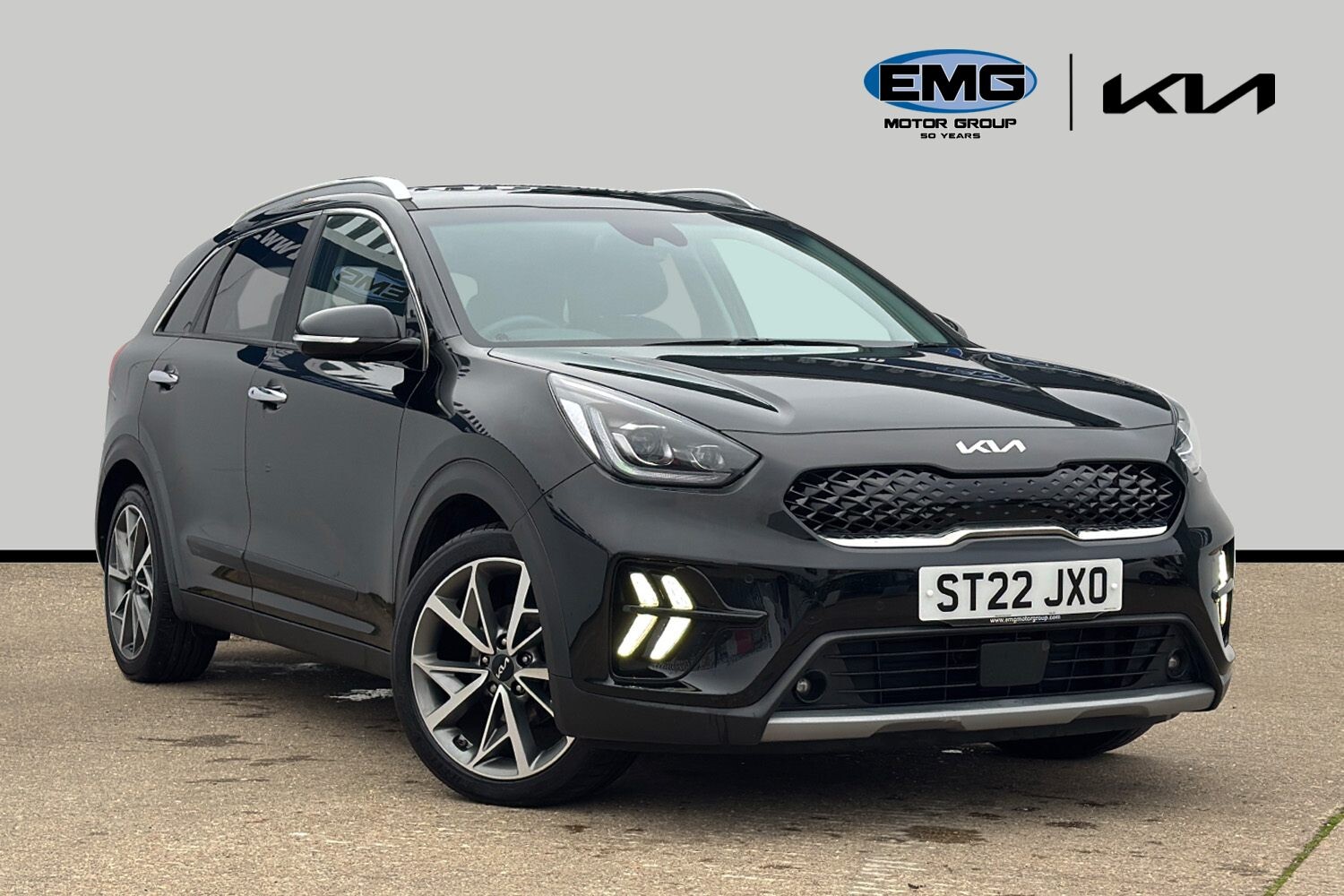 Main listing image - Kia Niro