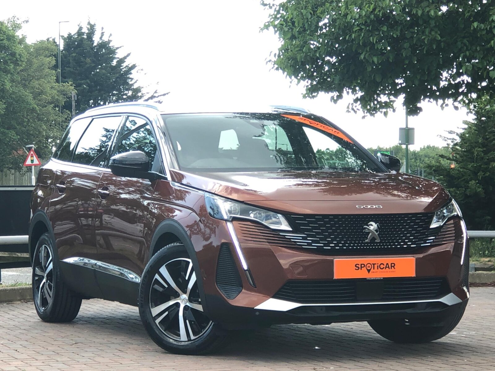 Main listing image - Peugeot 5008