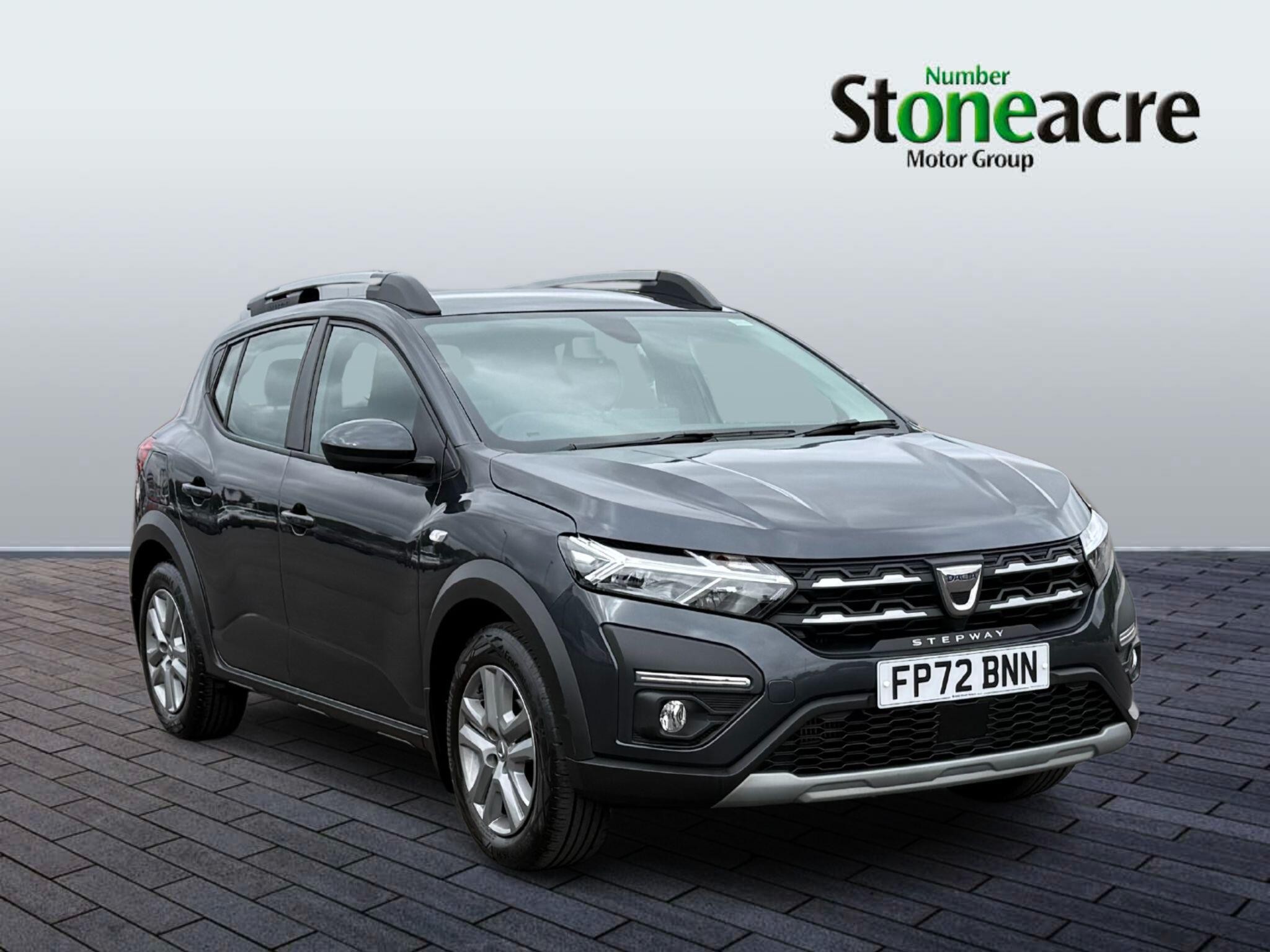 Main listing image - Dacia Sandero Stepway