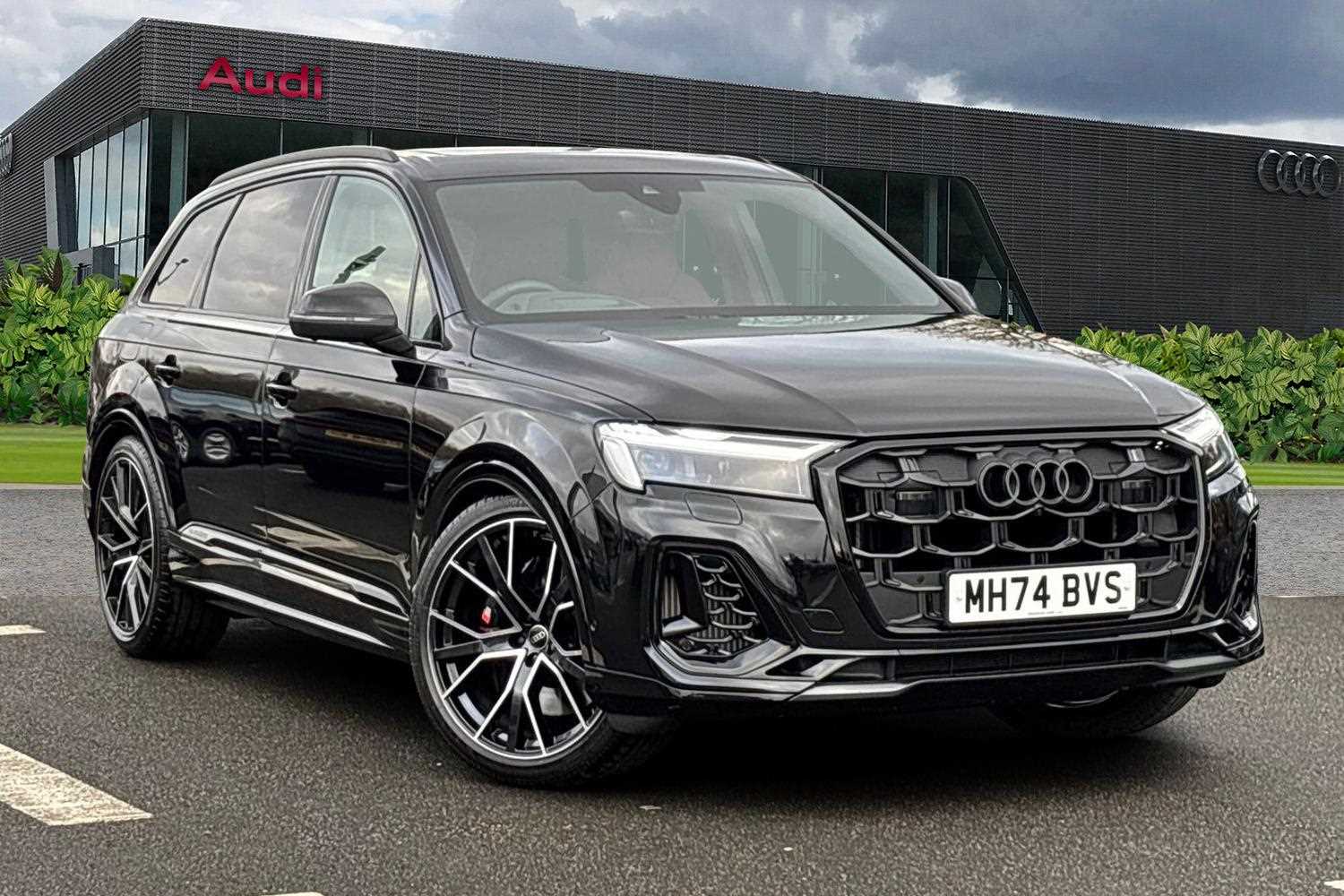 Main listing image - Audi SQ7