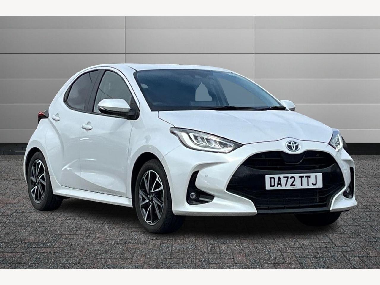 Main listing image - Toyota Yaris