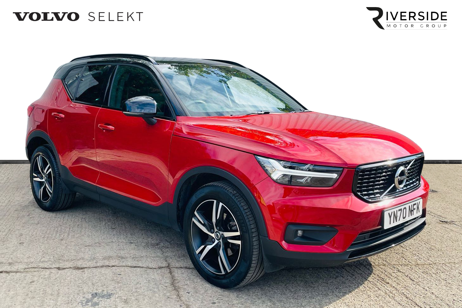 Main listing image - Volvo XC40