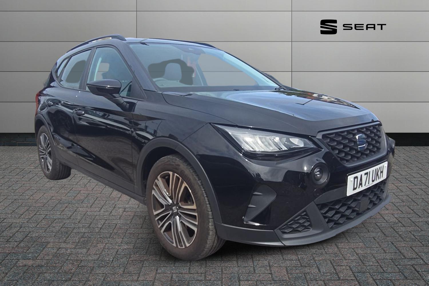 Main listing image - SEAT Arona