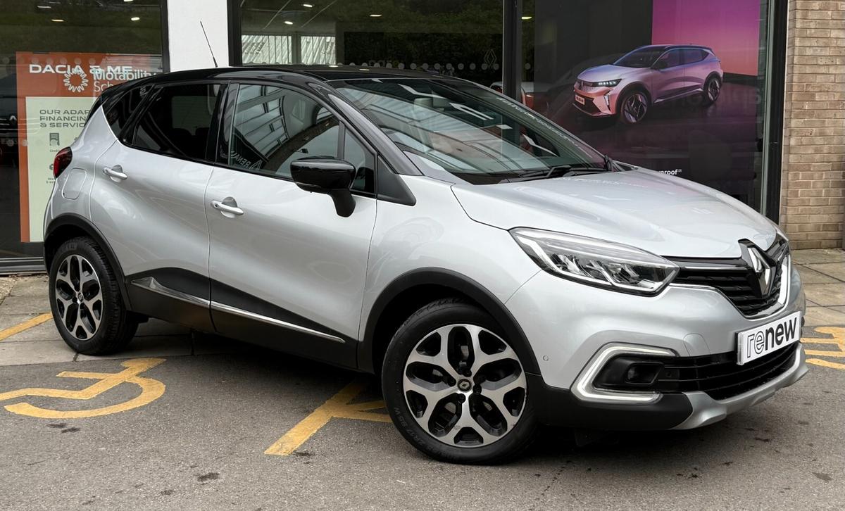 Main listing image - Renault Captur