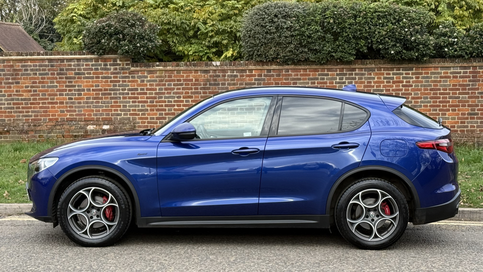 Main listing image - Alfa Romeo Stelvio