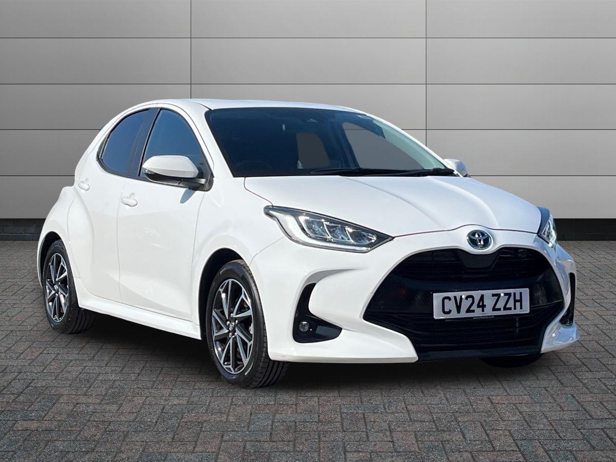 Main listing image - Toyota Yaris