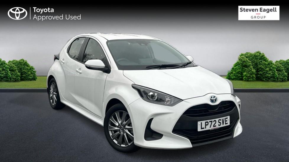 Main listing image - Toyota Yaris