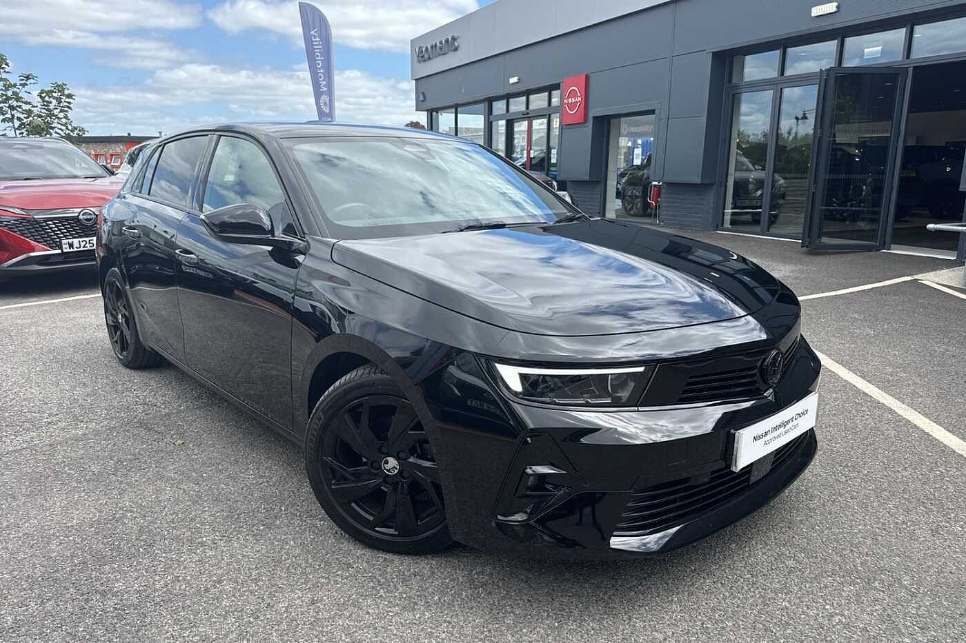 Main listing image - Vauxhall Astra
