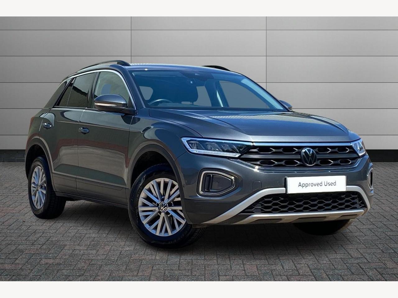 Main listing image - Volkswagen T-Roc
