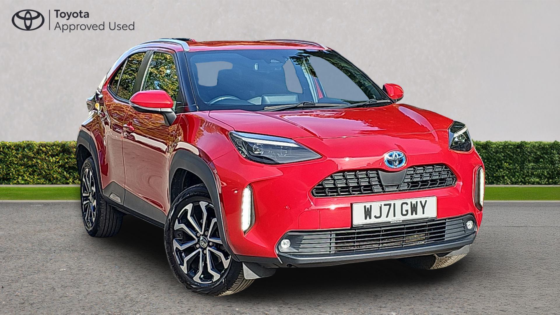 Main listing image - Toyota Yaris Cross