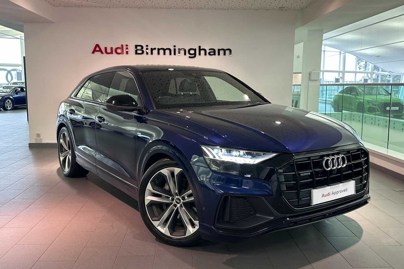 Main listing image - Audi Q8