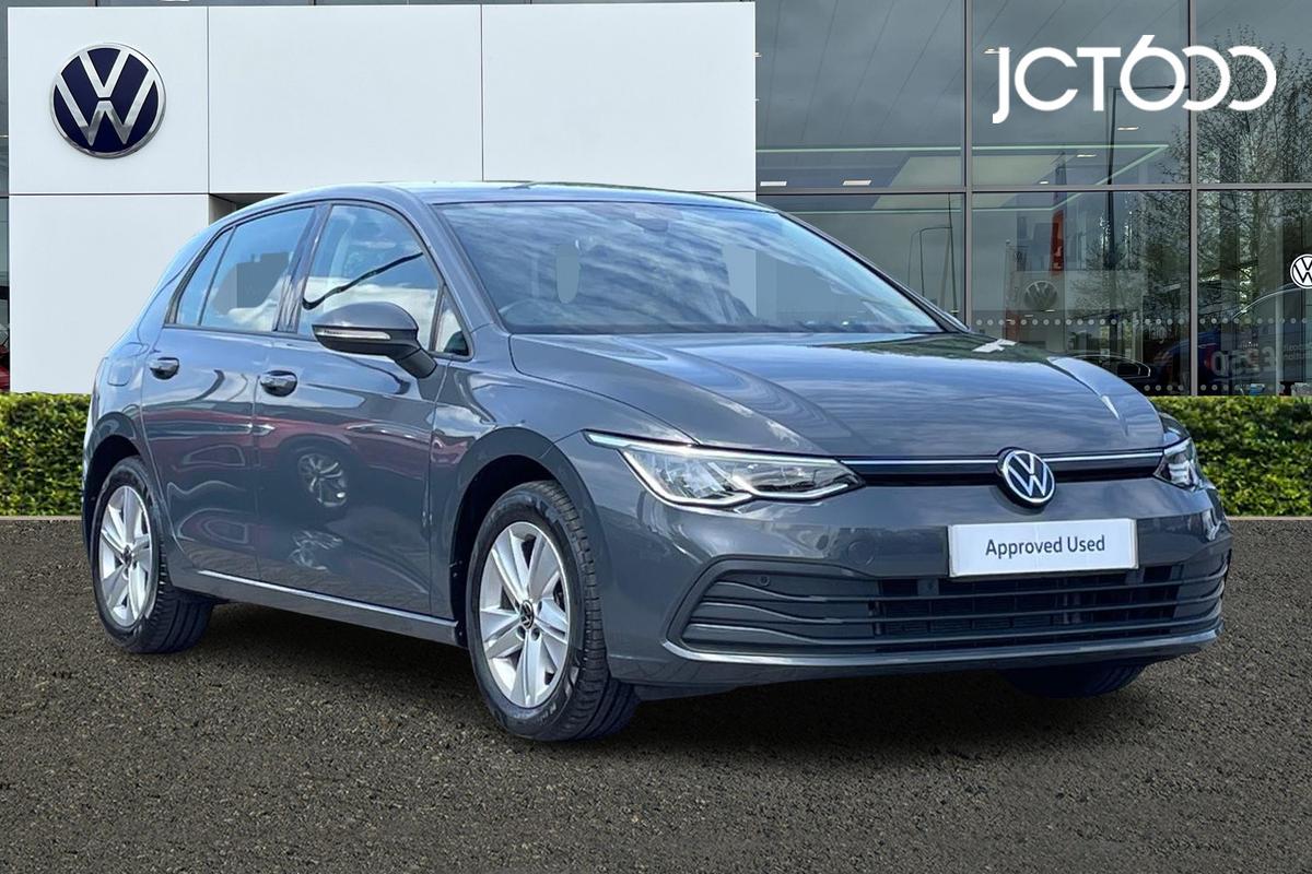 Main listing image - Volkswagen Golf