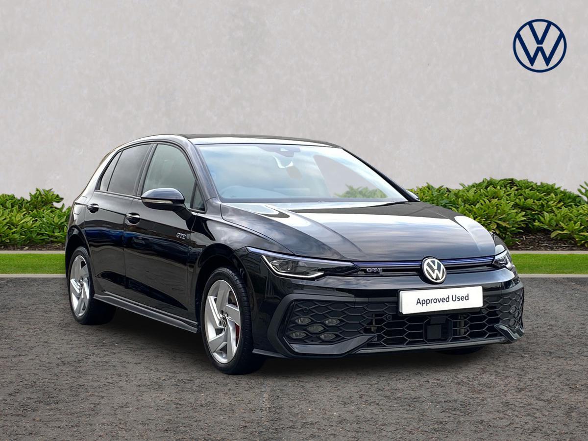 Main listing image - Volkswagen Golf GTE