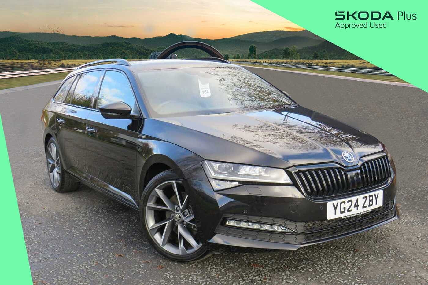 Main listing image - Skoda Superb Estate