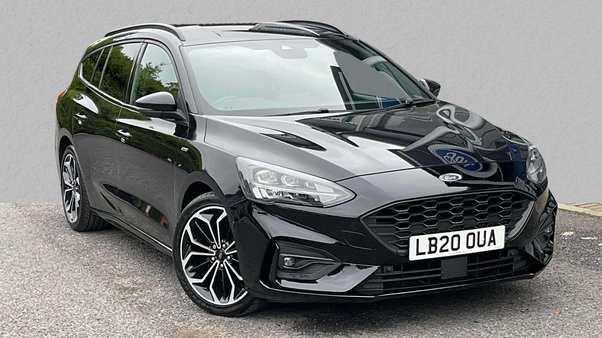 Main listing image - Ford Focus Estate