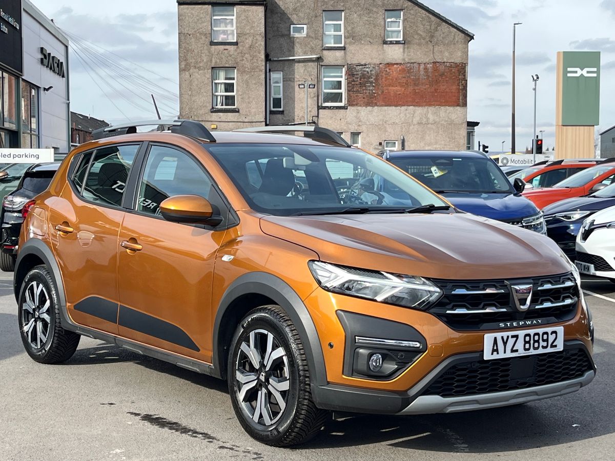 Main listing image - Dacia Sandero Stepway